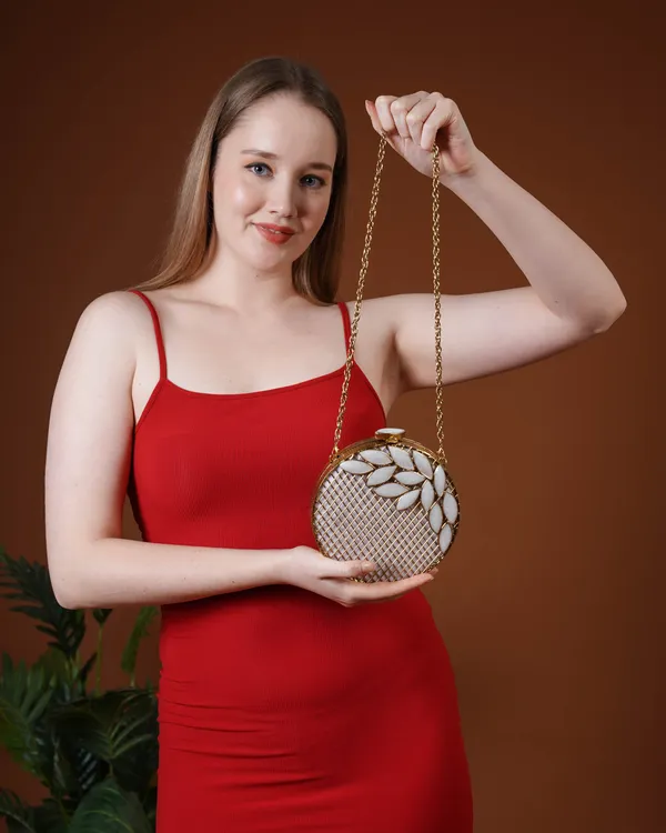 Ivory_Vine_Halo_Clutch